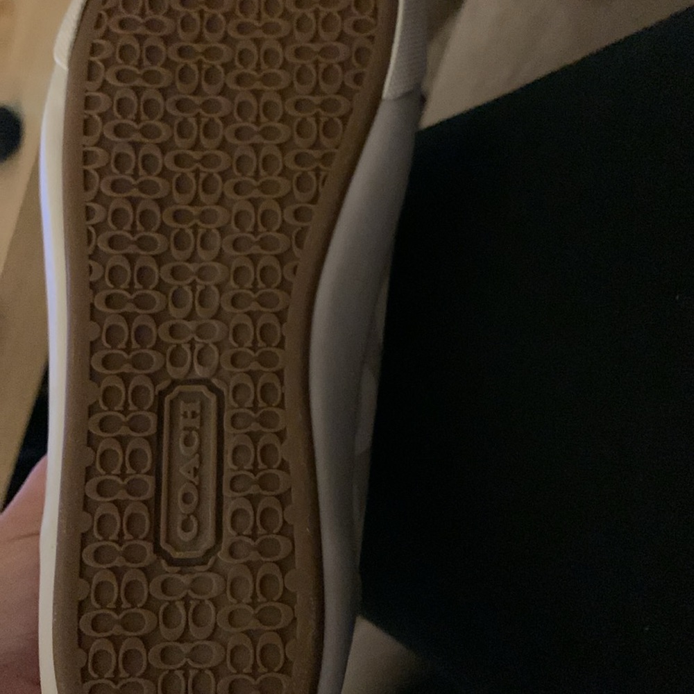 Brand new never worn coach shoes - Picture 2 of 4